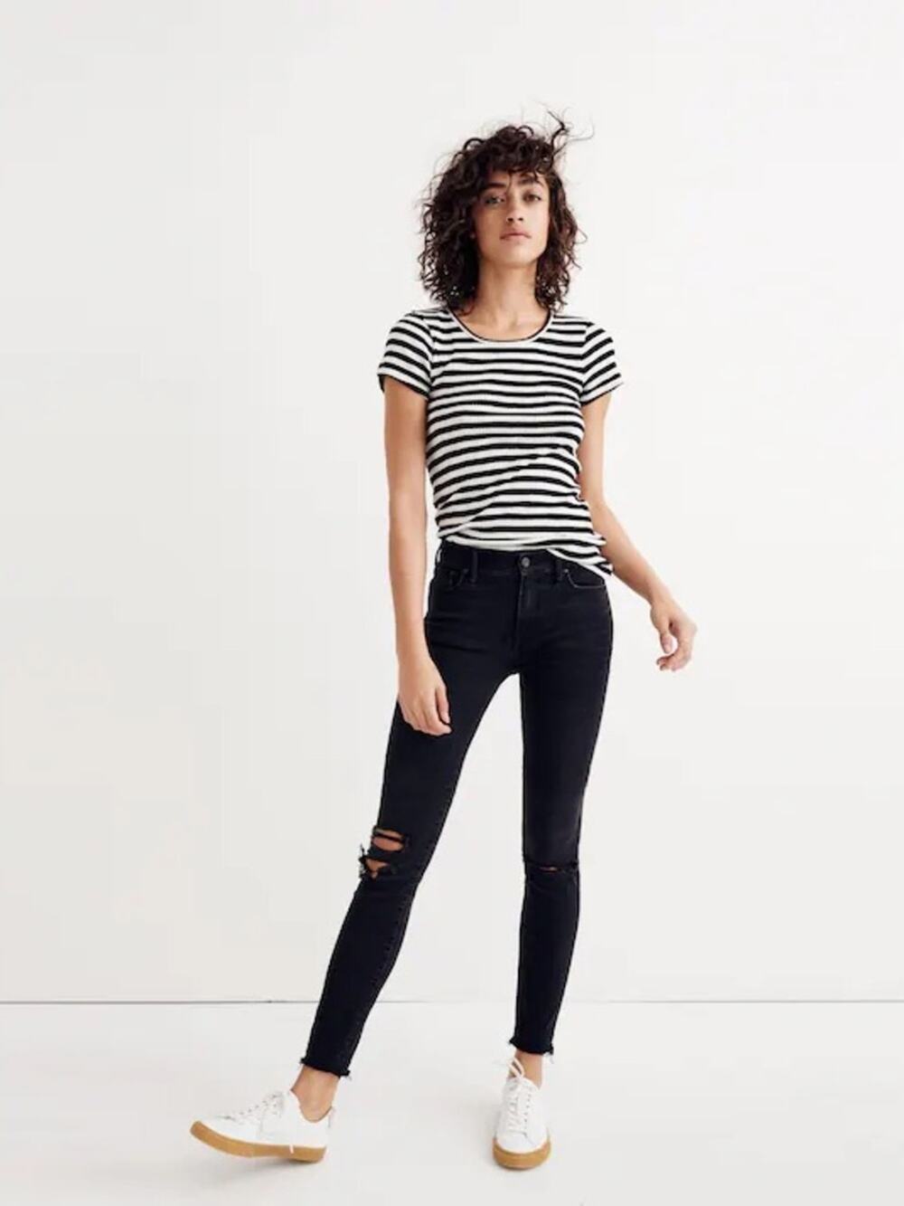 Madewell 9" Mid-Rise Skinny Jeans in Black Sea
